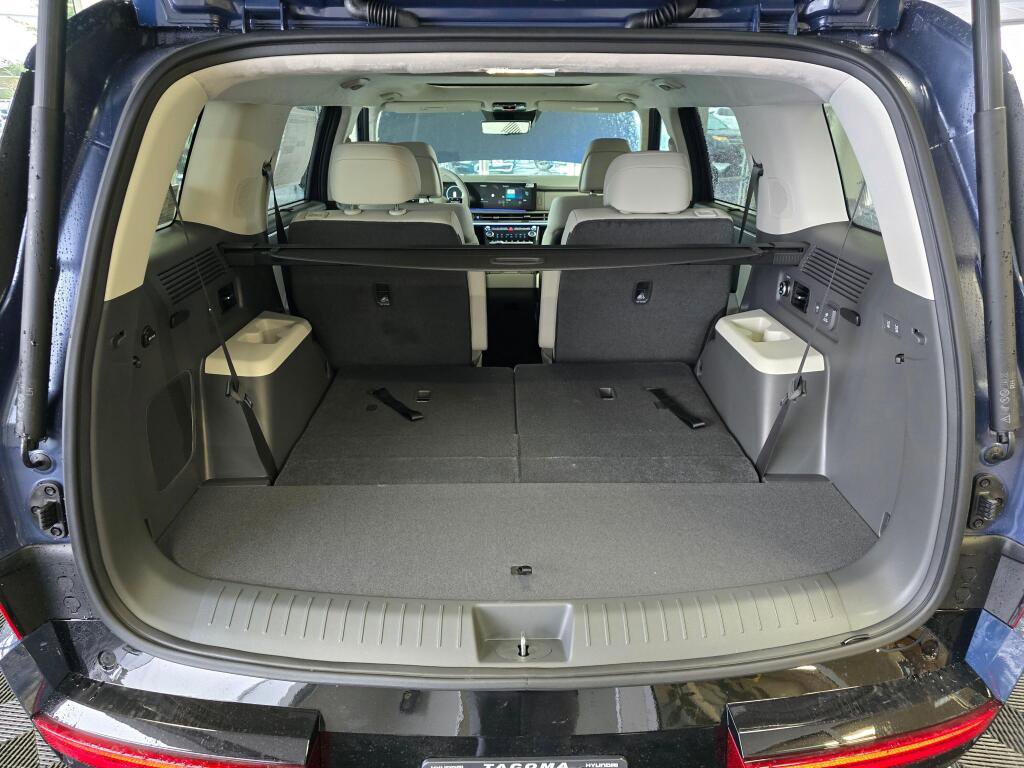 New 2026 Hyundai Santa Fe Calligraphy image 16