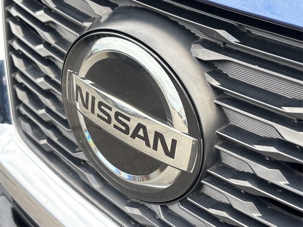 Used 2020 Nissan Rogue SV AWD/4WD image 14