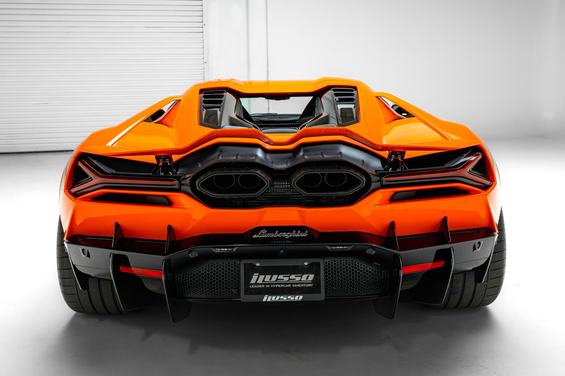 Used 2024 Lamborghini Revuelto AWD/4WD image 11