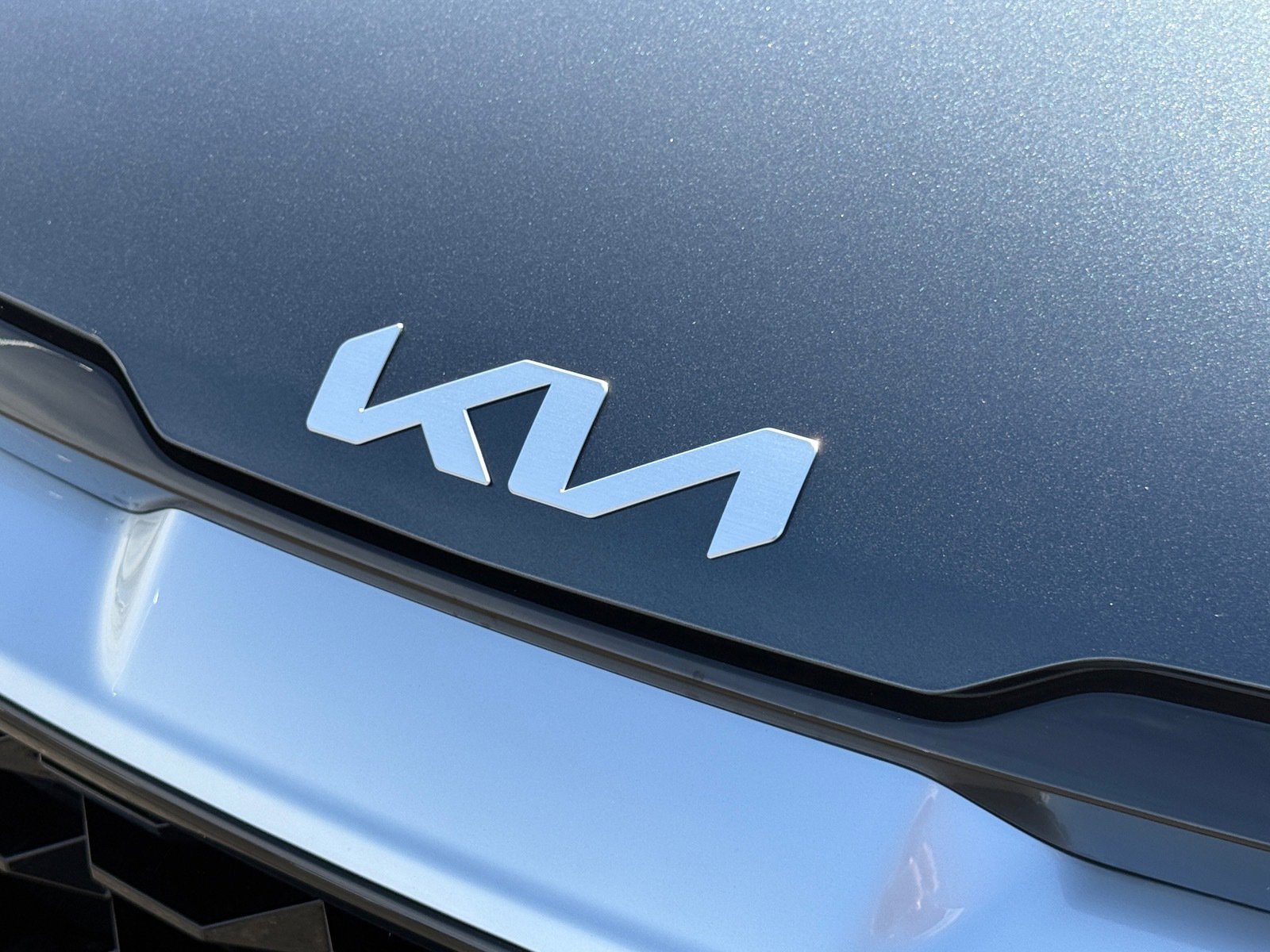 Used 2025 Kia Sportage EX image 34