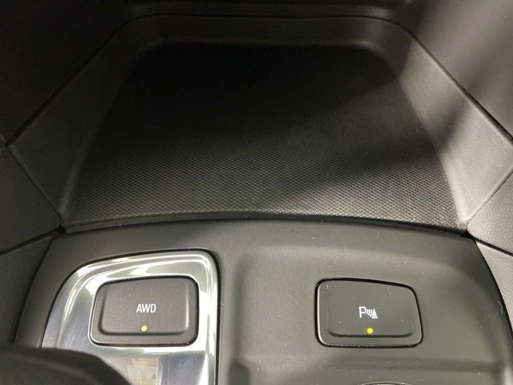 Used 2024 Chevrolet Equinox LT AWD/4WD image 24