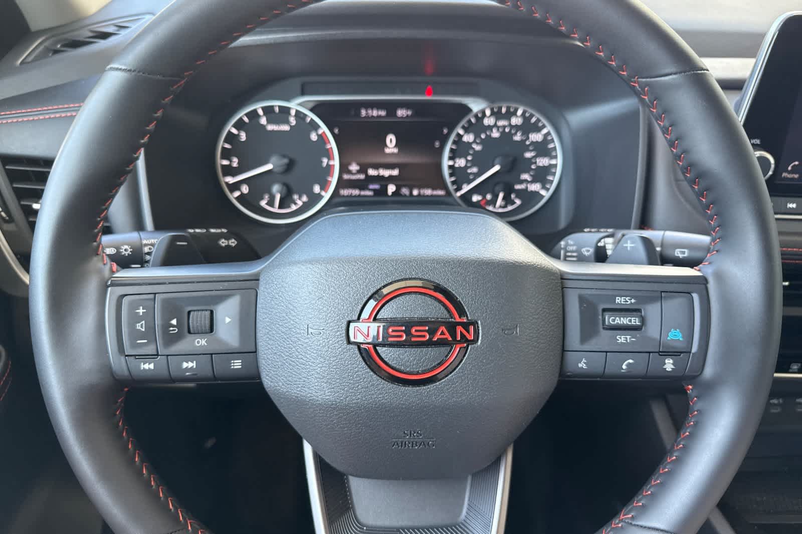 Used 2025 Nissan Rogue SV AWD/4WD image 26