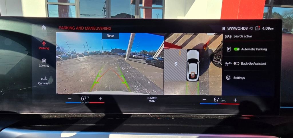 Used 2023 BMW i4 eDrive40 w/ Premium Package image 29