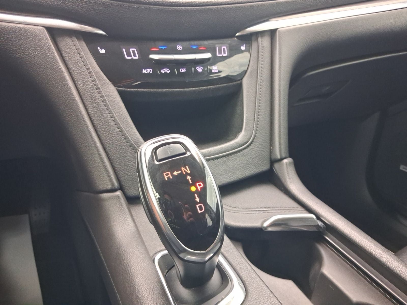 Used 2017 Cadillac XT5 Luxury FWD image 22