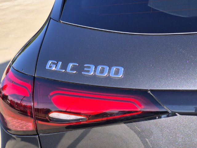 Certified 2026 Mercedes-Benz GLC 300 4MATIC image 11