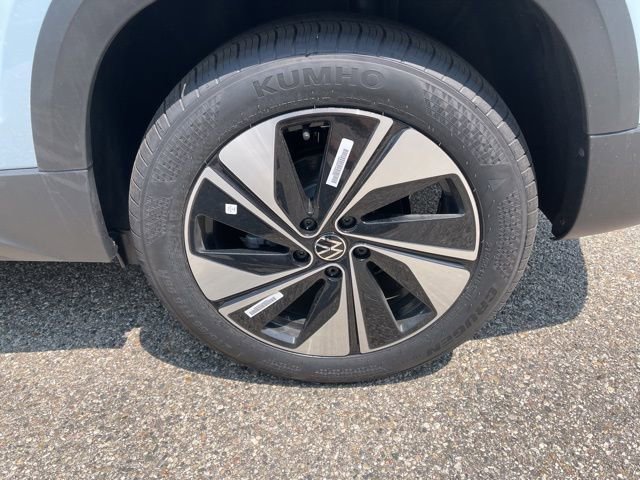 Used 2025 Volkswagen Taos SE w/ Panoramic Sunroof Package image 21