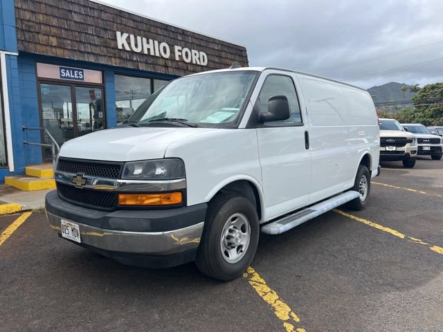 Used 2022 Chevrolet Express 2500 w/ Driver Convenience Package RWD image 1