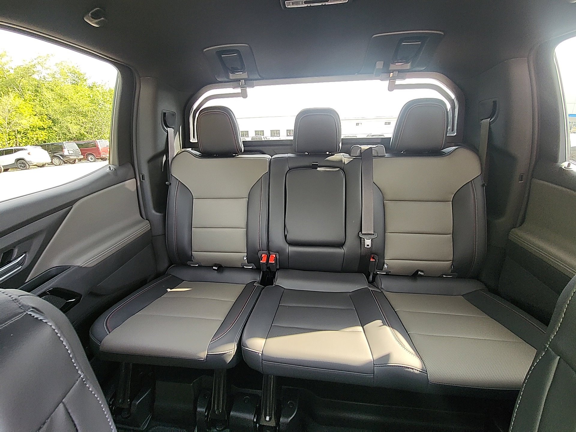 New 2026 Chevrolet Silverado EV Trail Boss w/ Premium Package image 27