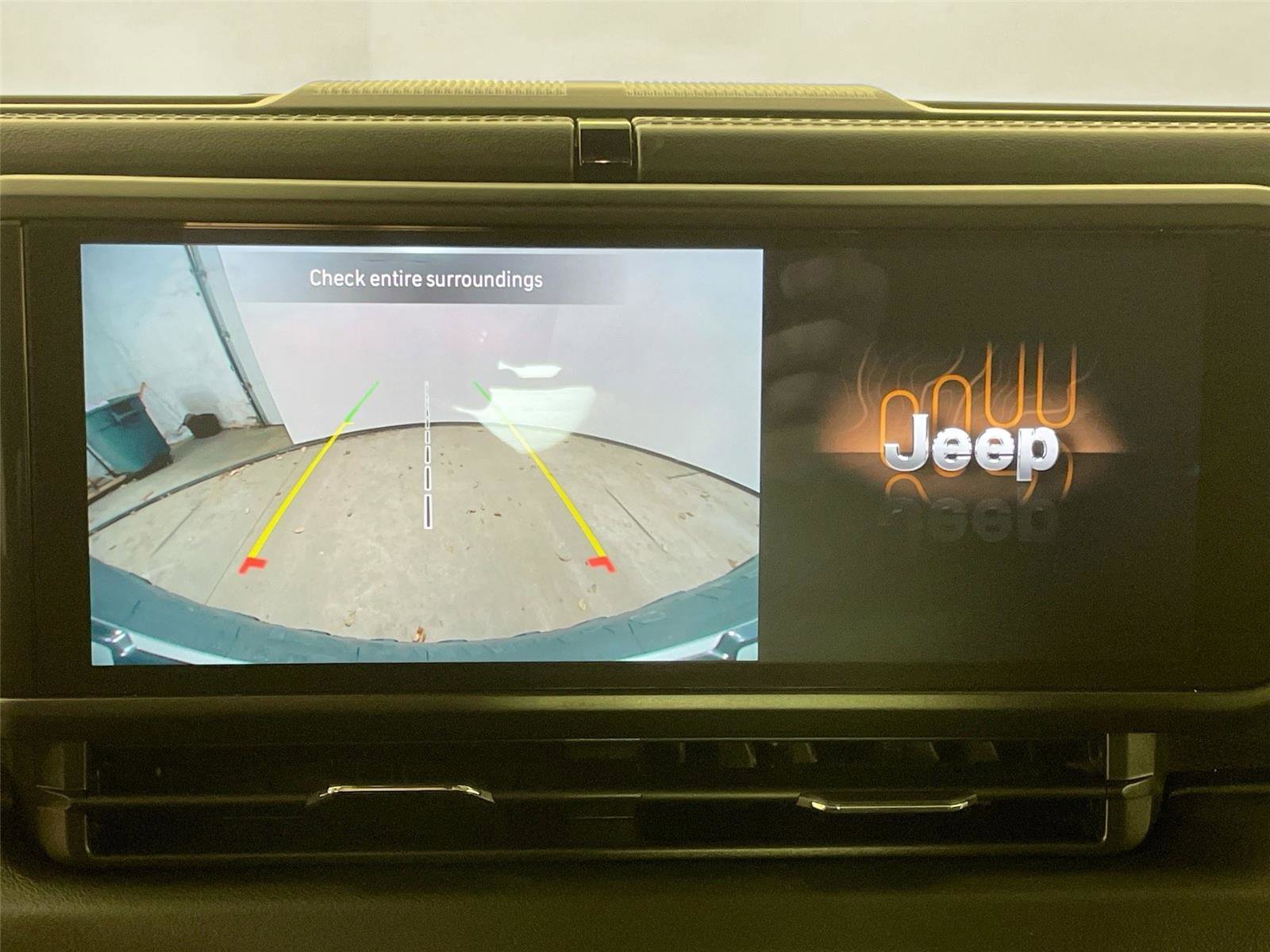 Used 2024 Jeep Wrangler Unlimited Rubicon image 15