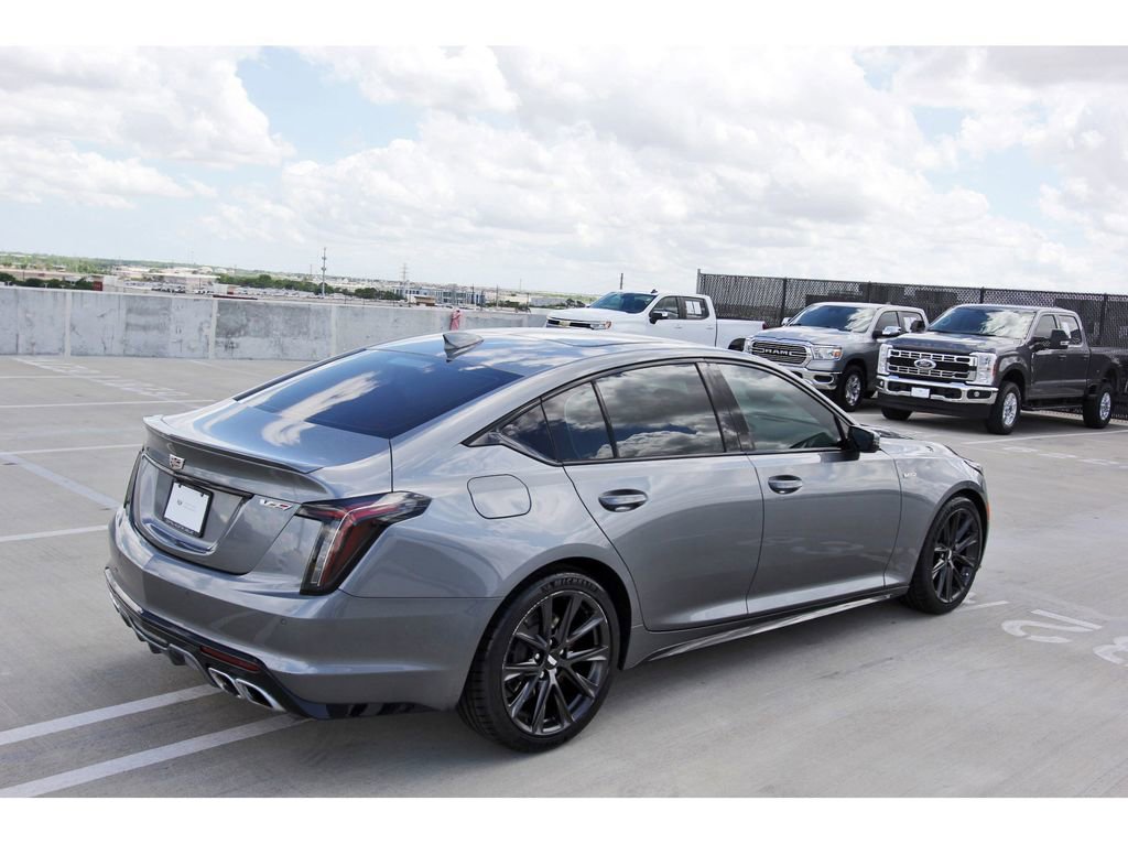 Certified 2022 Cadillac CT5 V image 4
