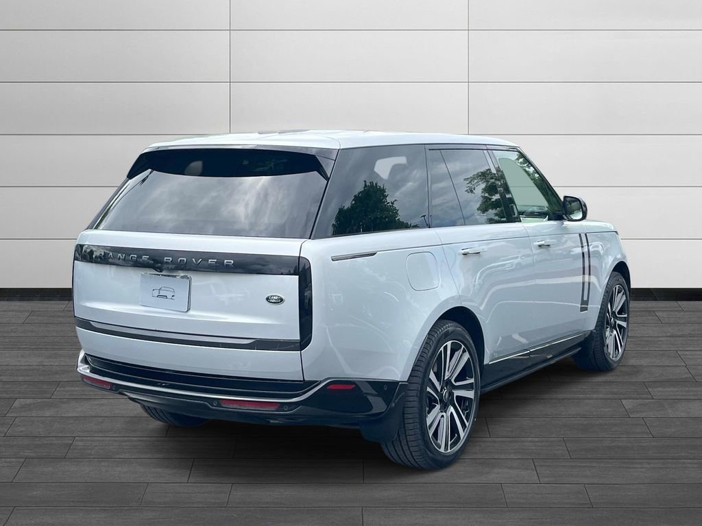 Certified 2023 Land Rover Range Rover SE AWD/4WD image 5