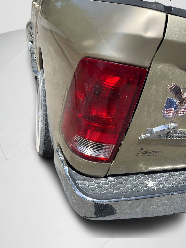 Used 2011 RAM 1500 Big Horn RWD image 10