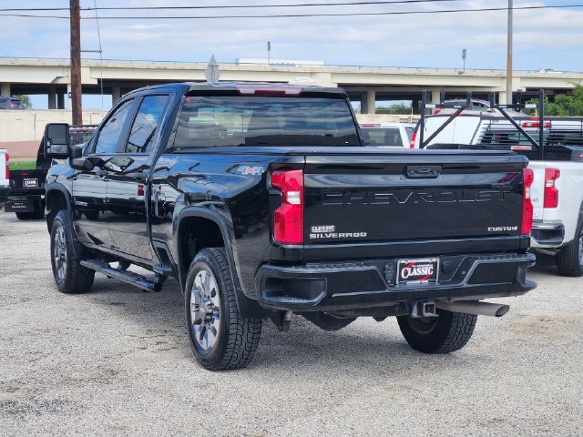Used 2022 Chevrolet Silverado 2500 Custom w/ Custom Value Package AWD/4WD image 5