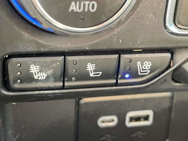 Used 2024 Chevrolet Tahoe High Country image 19