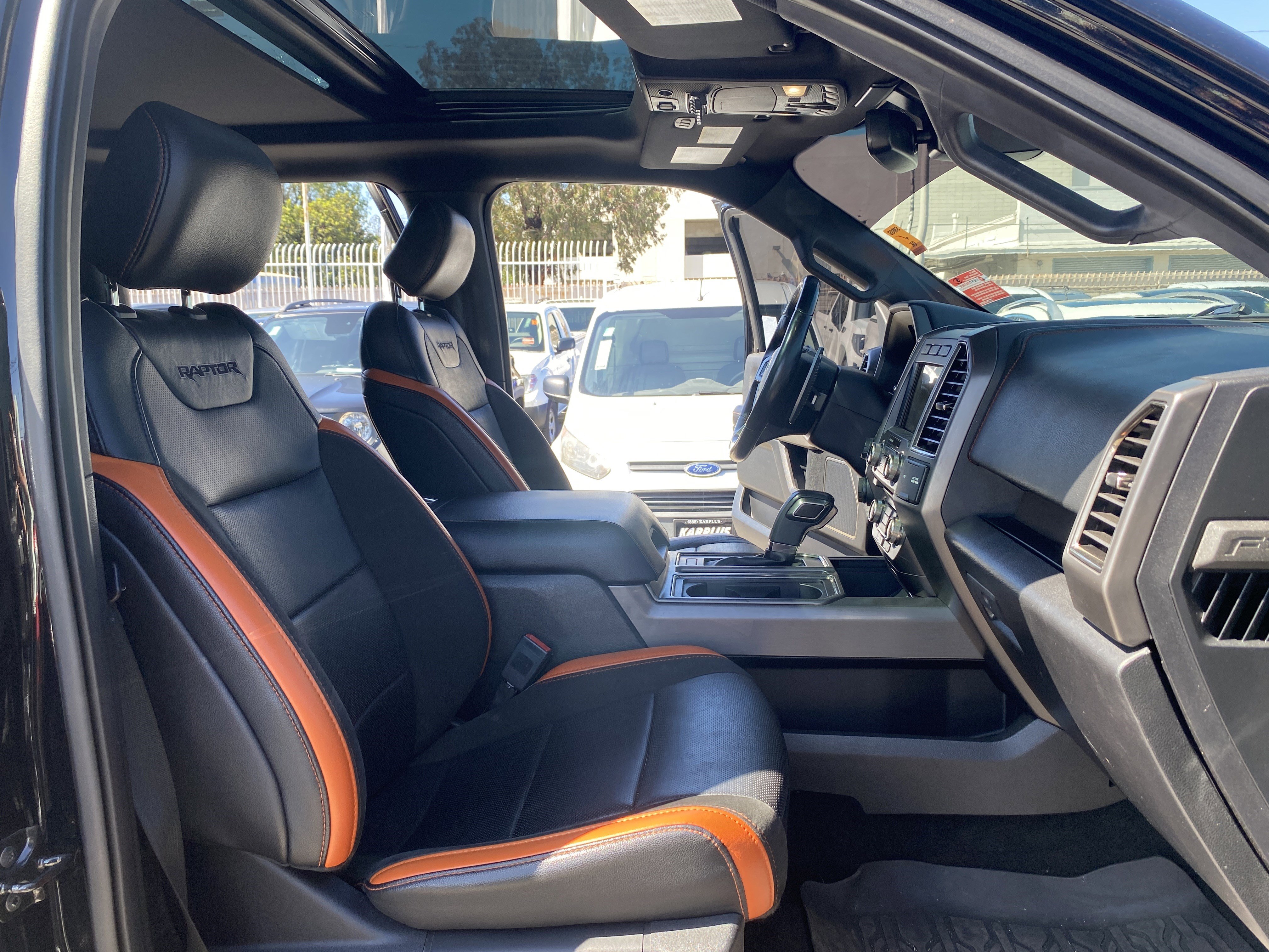 Used 2018 Ford F150 Raptor w/ Equipment Group 802A Luxury image 25