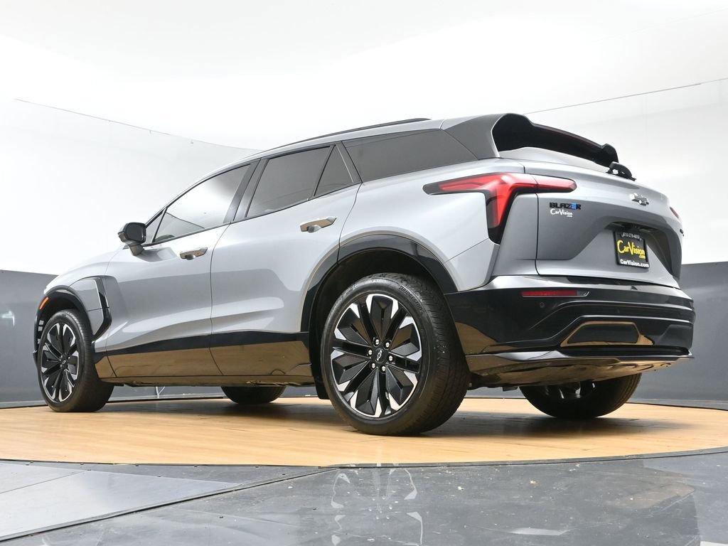 Used 2024 Chevrolet Blazer EV RS AWD/4WD image 52