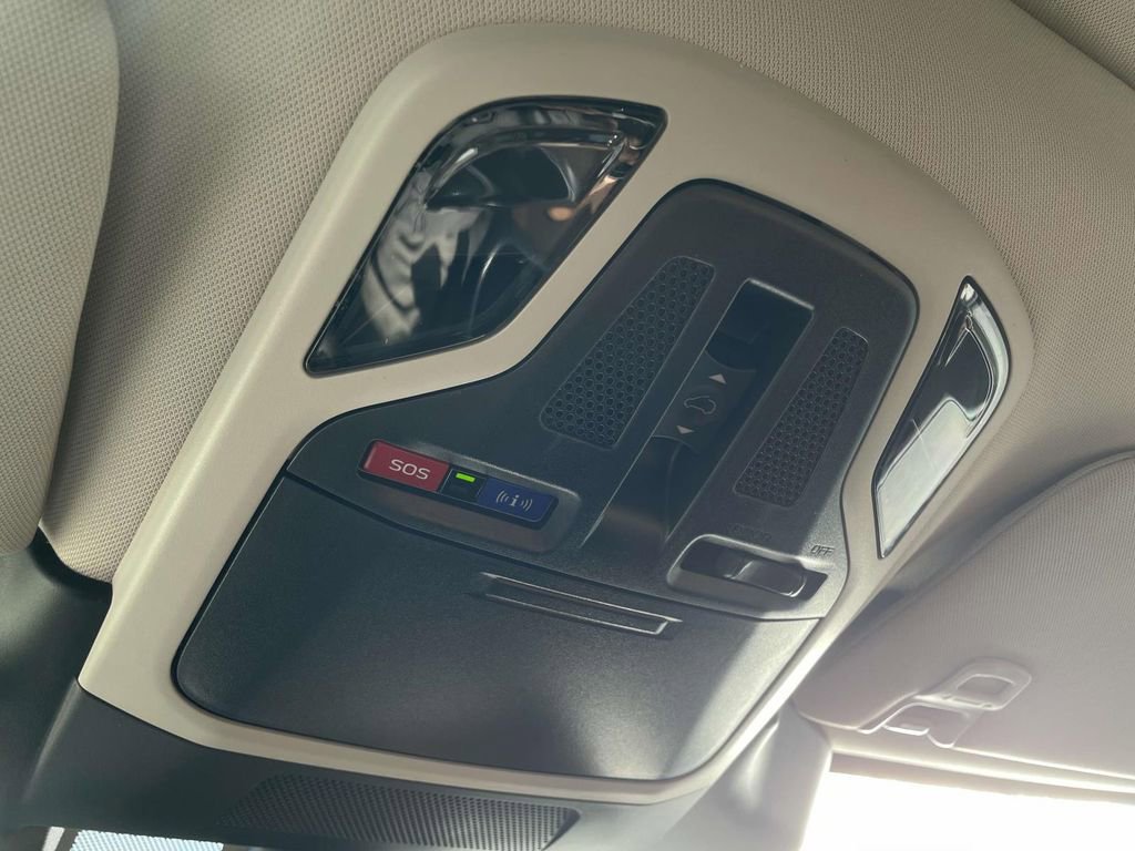 Certified 2025 Subaru Outback Touring image 21