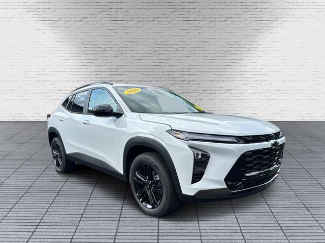 New 2025 Chevrolet Trax ACTIV image 2