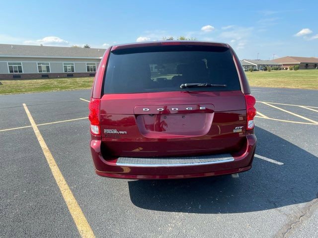 Used 2019 Dodge Grand Caravan GT image 4