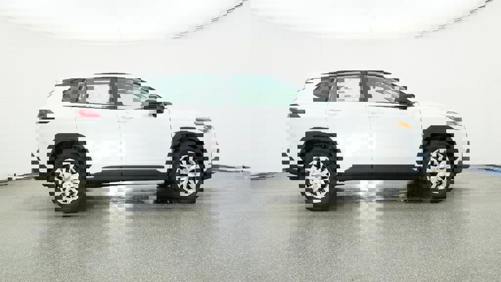 New 2026 Toyota Corolla Cross L image 27