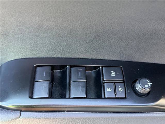 Used 2025 Toyota Camry SE w/ Multimedia Upgrade Package FWD image 10