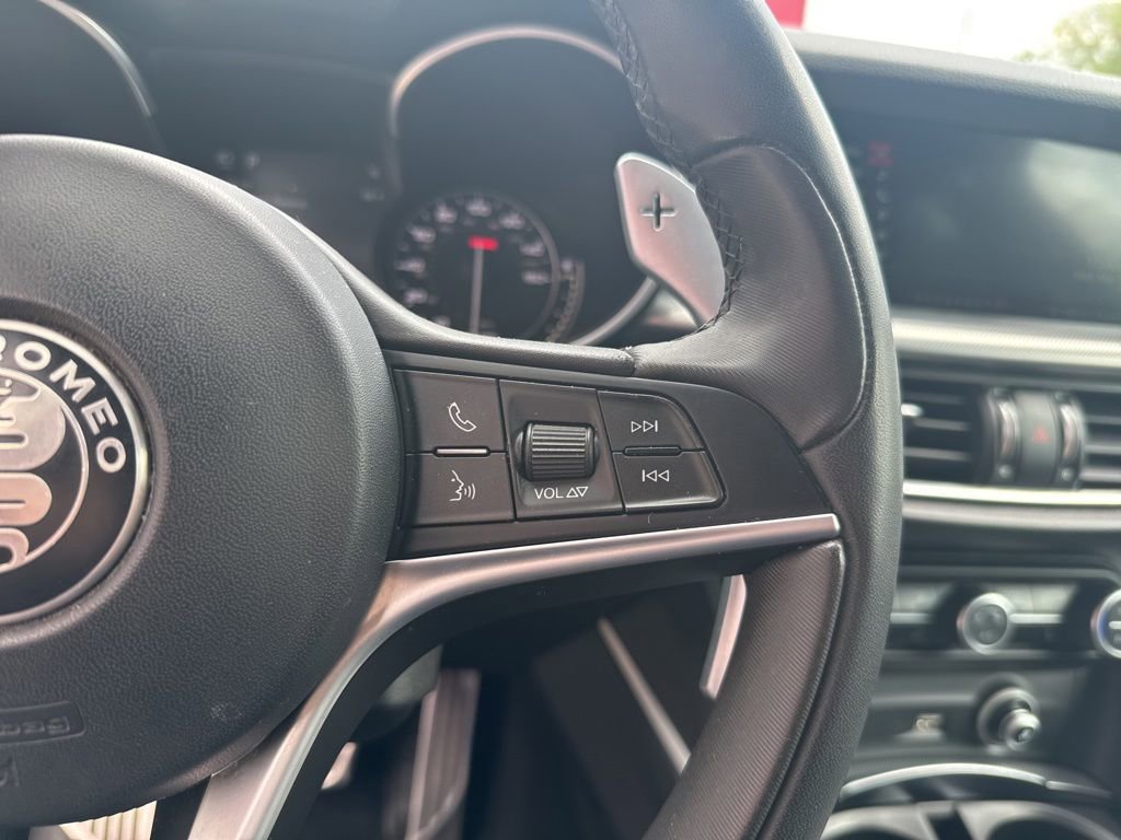 Used 2018 Alfa Romeo Stelvio Ti Sport AWD/4WD image 33