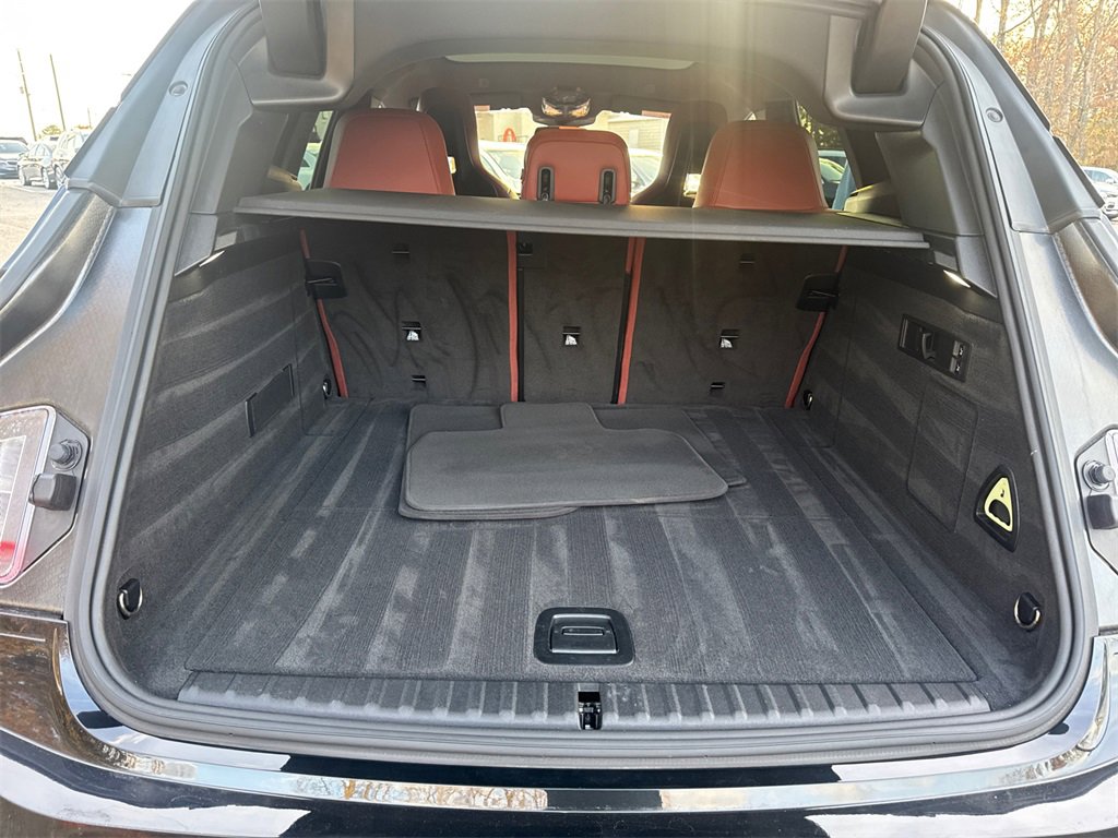 Used 2023 BMW iX xDrive50 w/ Premium Package image 18