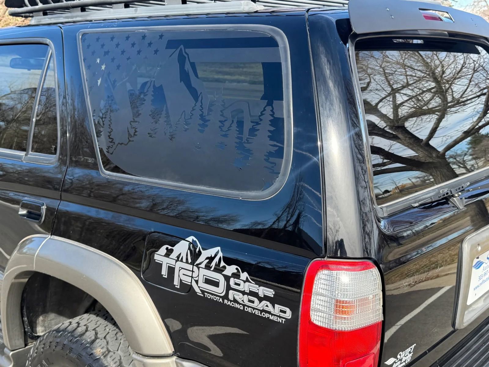 Used 2000 Toyota 4Runner Limited image 25