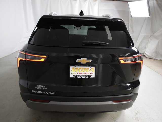 New 2025 Chevrolet Equinox LT w/ Convenience Package II image 4