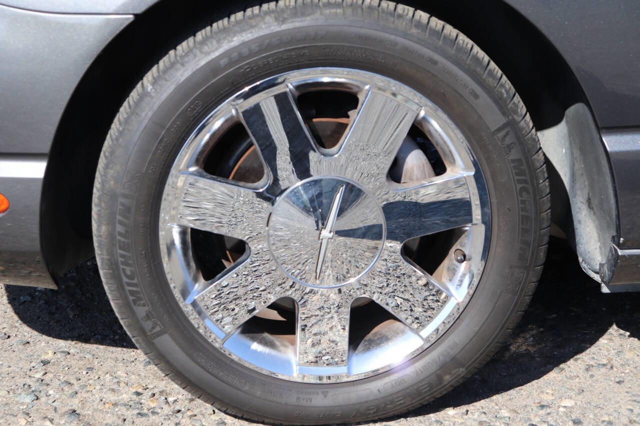 Used 2003 Ford Thunderbird image 40