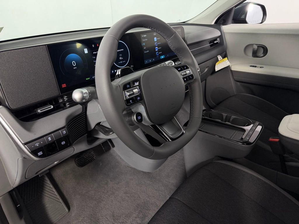 Used 2026 Hyundai Ioniq 5 SE image 21