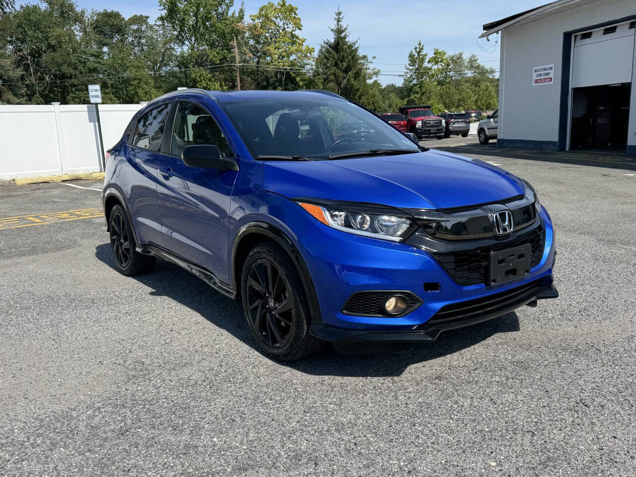 Used 2021 Honda HR-V Sport image 5