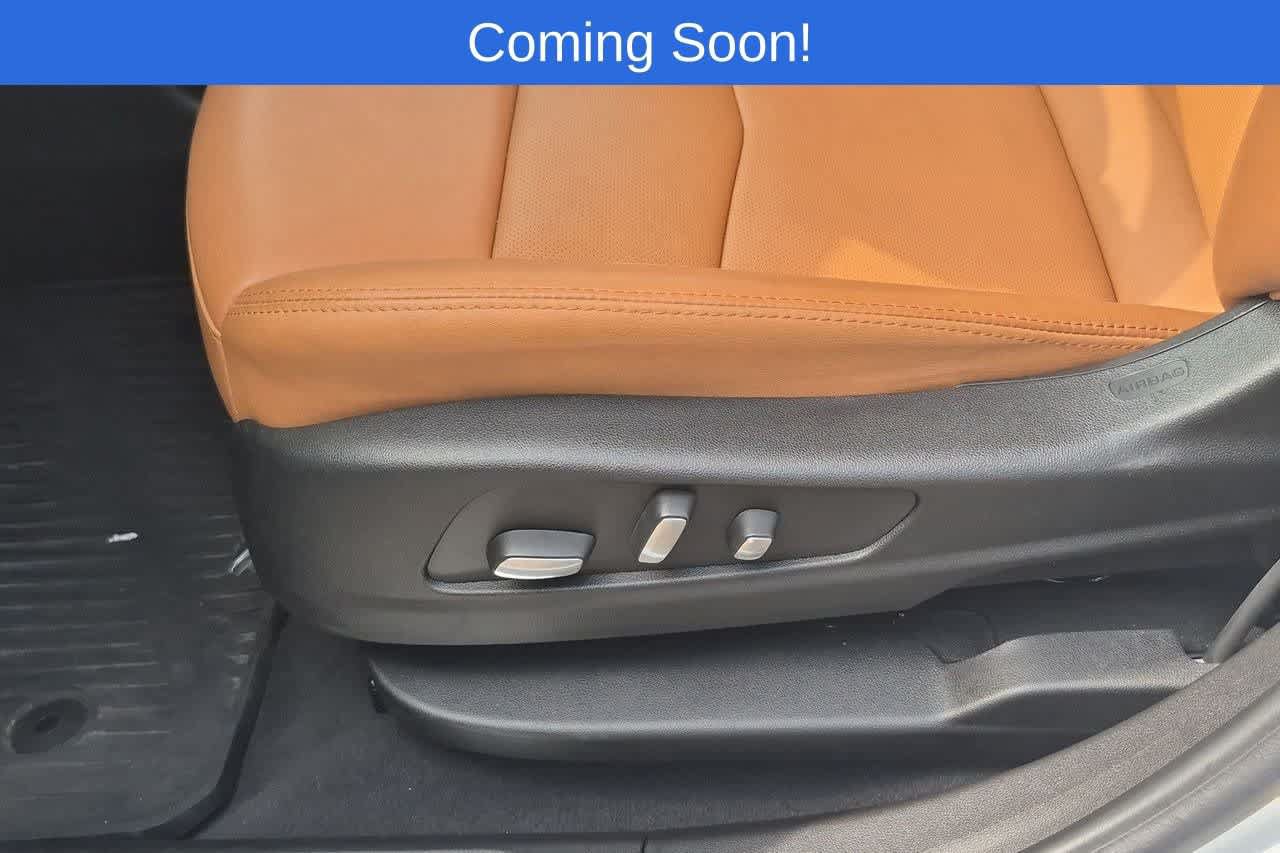 Used 2024 Cadillac XT5 Premium Luxury AWD/4WD image 17