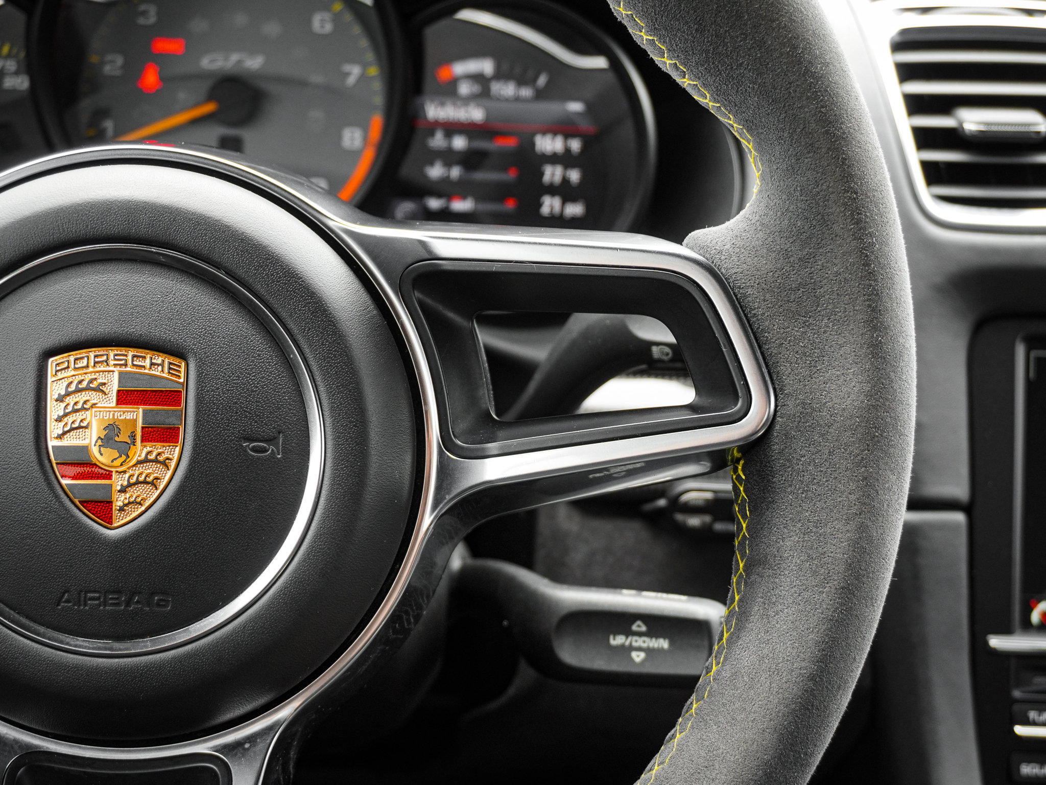 Used 2016 Porsche Cayman GT4 RWD image 23