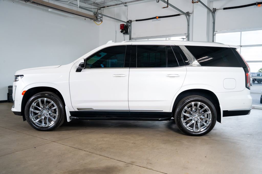 Used 2021 Cadillac Escalade Premium Luxury image 8