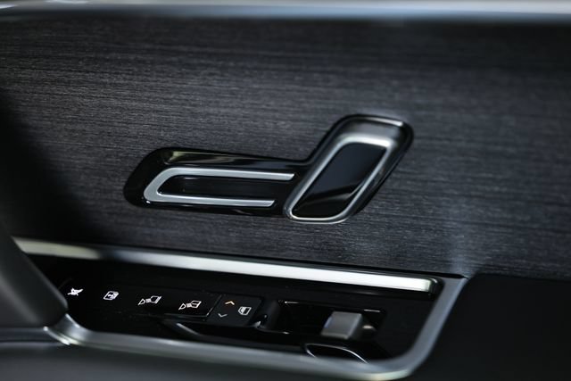 New 2026 Land Rover Range Rover SE AWD/4WD image 33