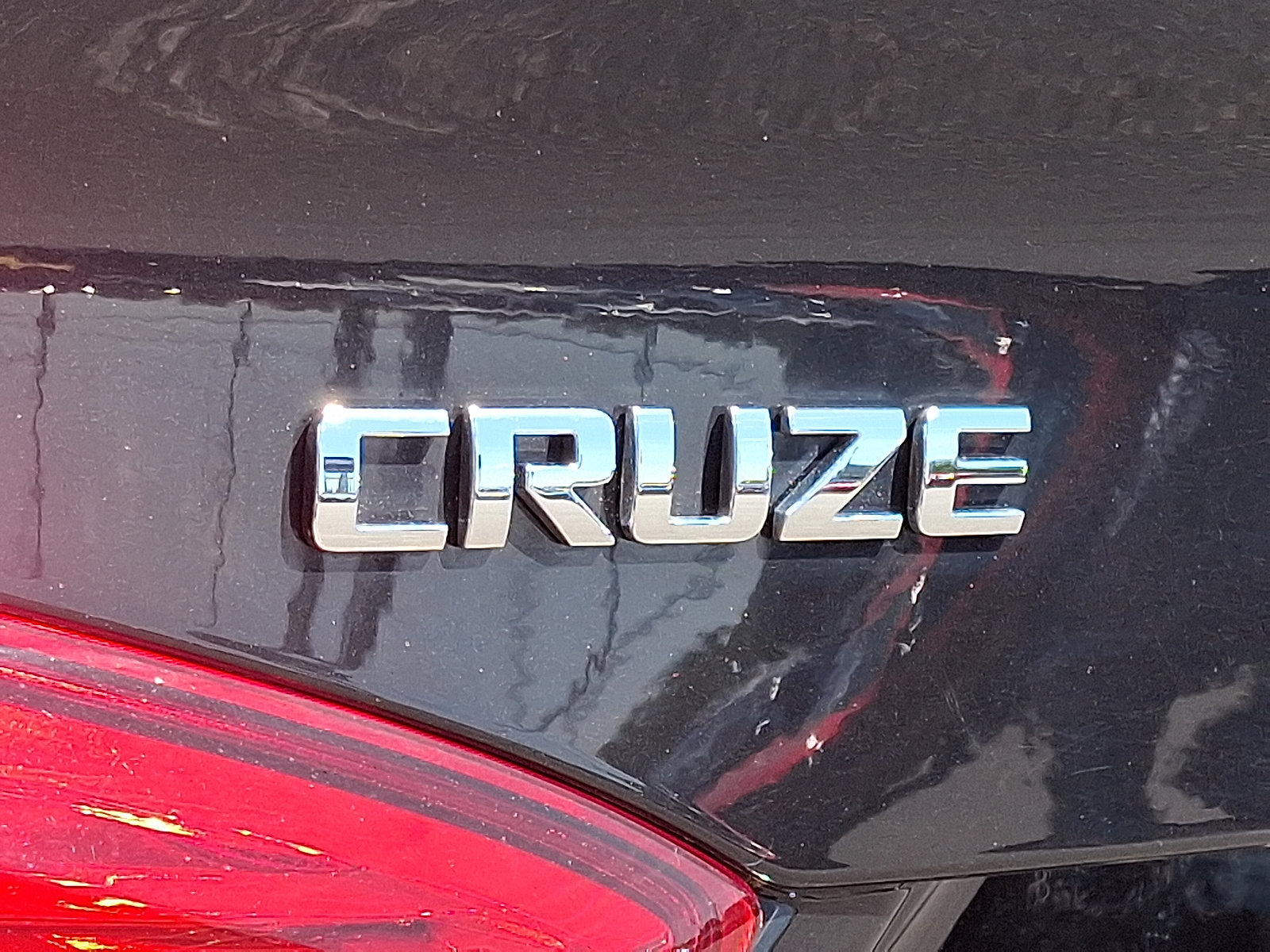 Used 2018 Chevrolet Cruze LS FWD image 30