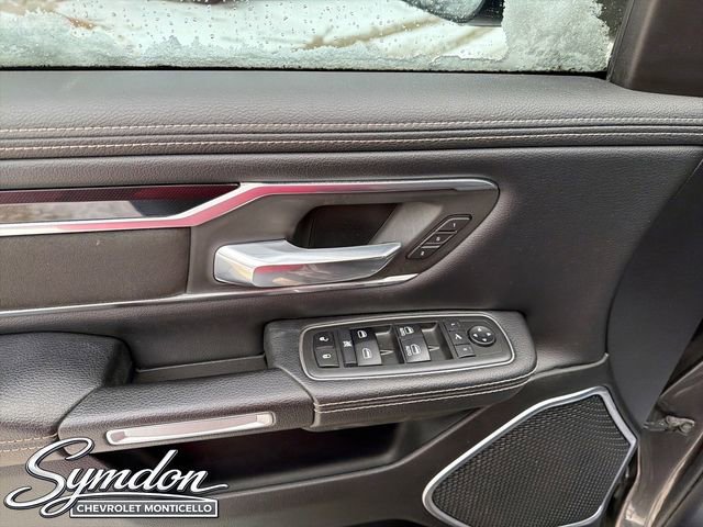 Used 2019 RAM 1500 Laramie w/ Sport Appearance Package image 15