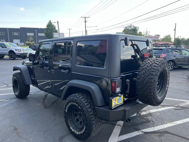 Used 2016 Jeep Wrangler Unlimited Sport w/ Quick Order Package 23S AWD/4WD image 4