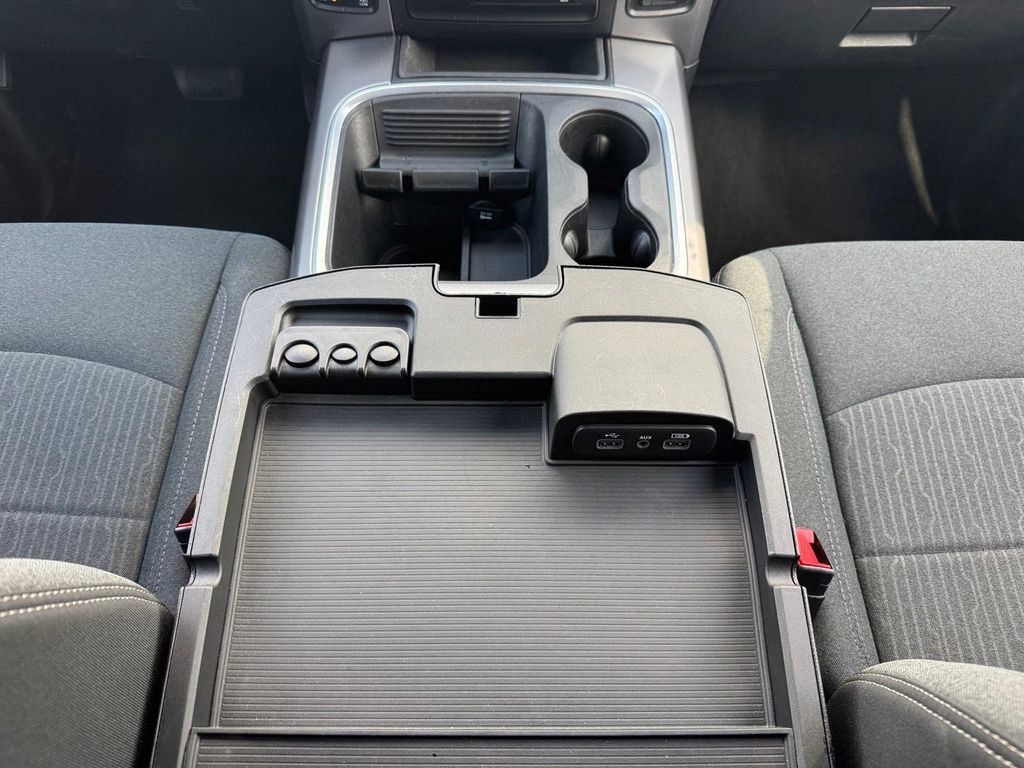 Used 2023 RAM 1500 Classic Warlock image 17