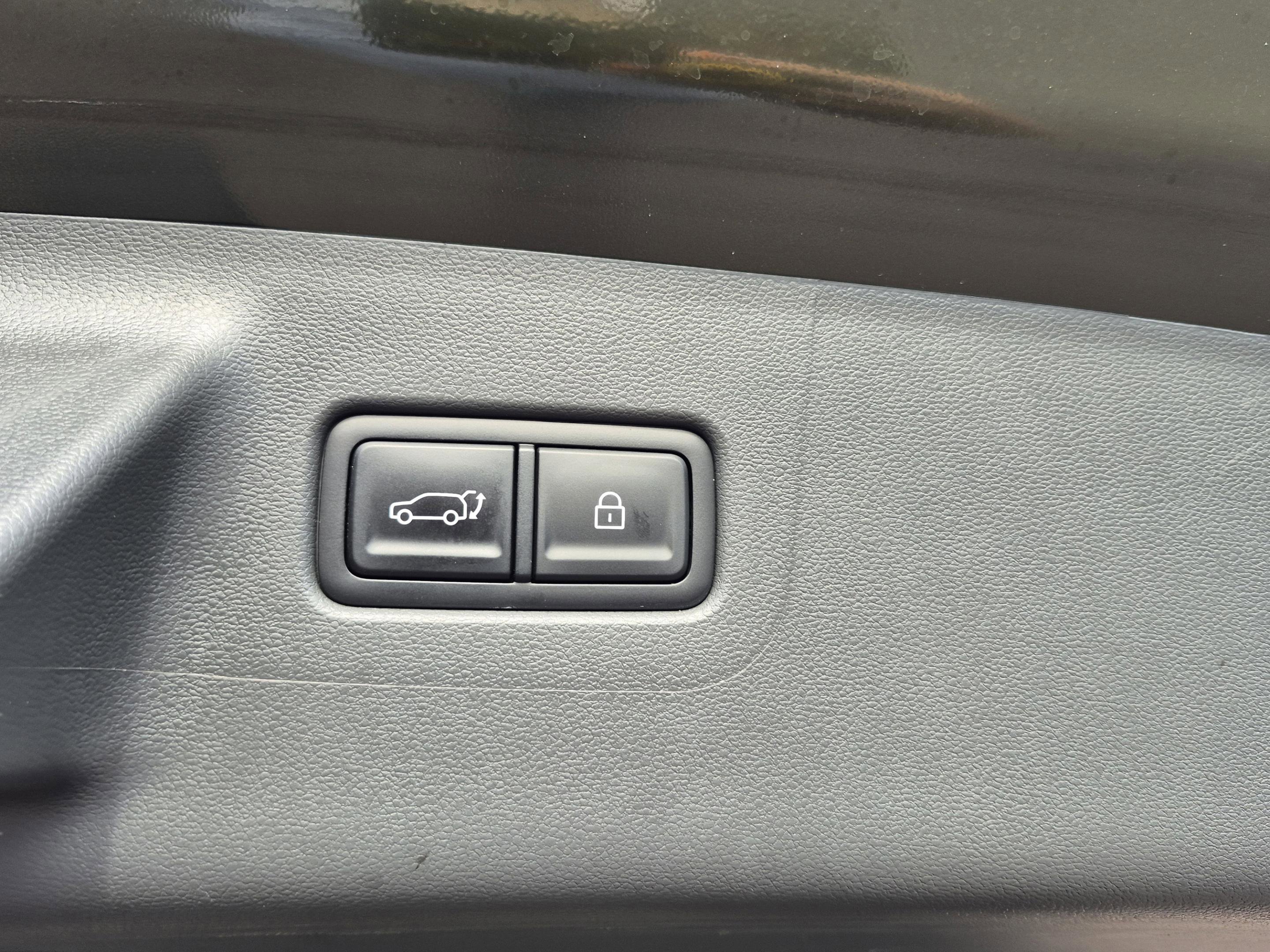 Used 2025 Hyundai Santa Fe Calligraphy FWD image 10