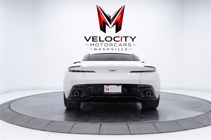 Used 2018 Aston Martin DB11 V12 RWD image 7