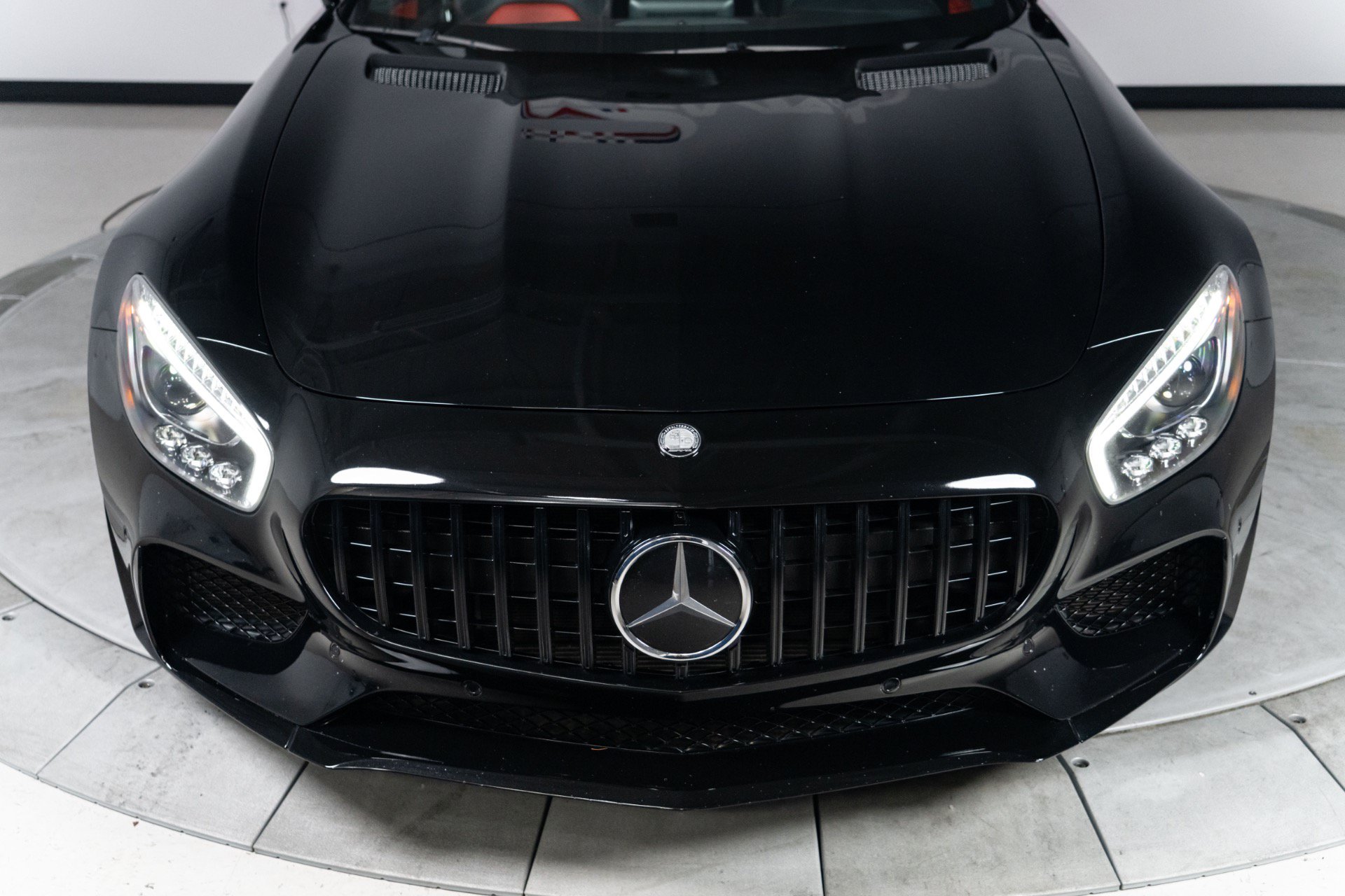 Used 2017 Mercedes-Benz AMG GT Coupe w/ Exclusive Interior Package image 32