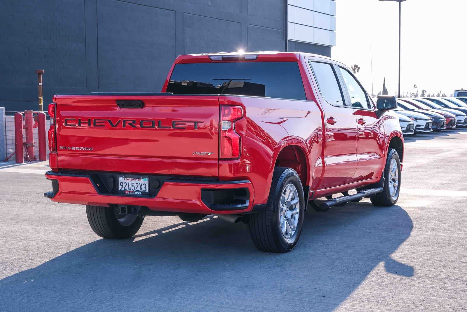 Used 2023 Chevrolet Silverado 1500 RST RWD image 4