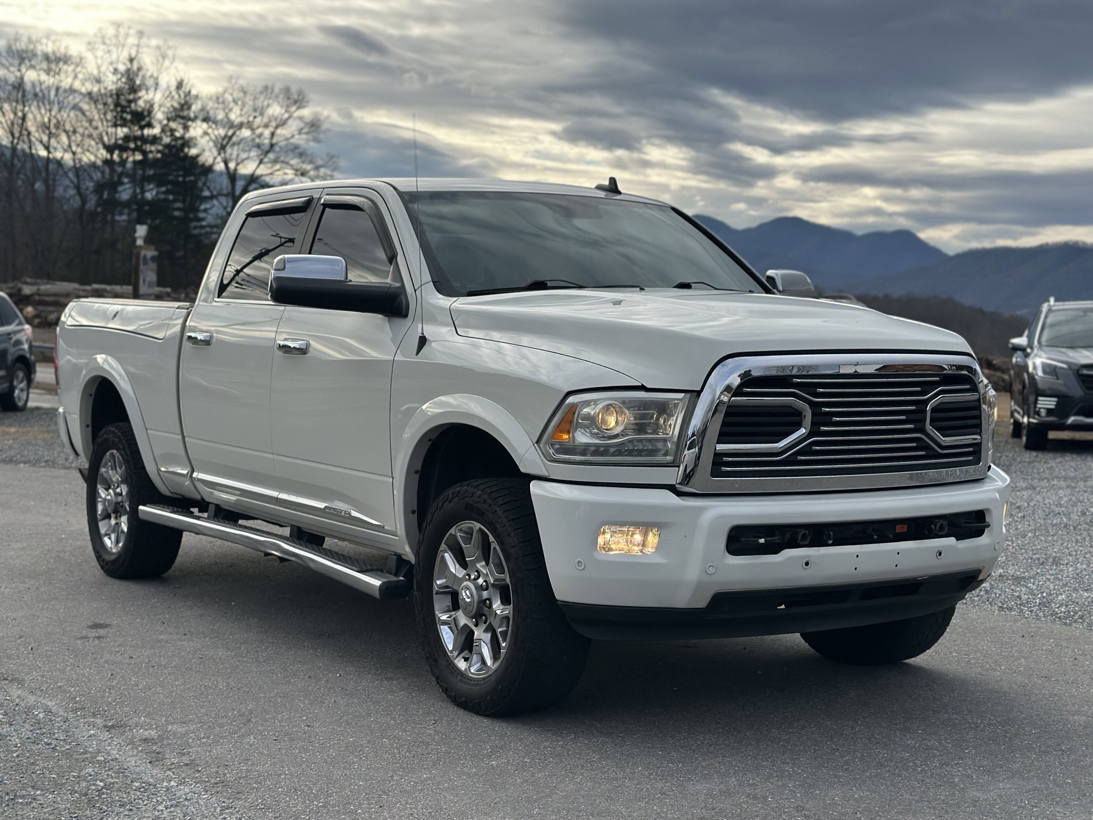 Used 2016 RAM 2500 Limited AWD/4WD image 1