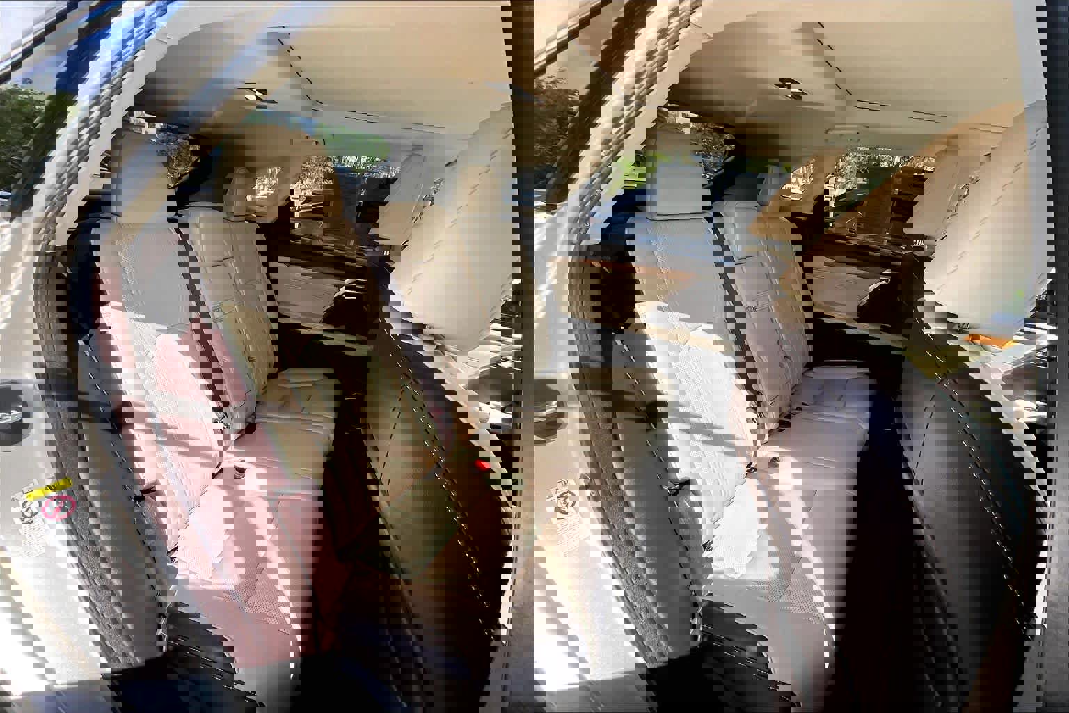 Used 2019 Lexus RX 450h AWD w/ Navigation Package image 20