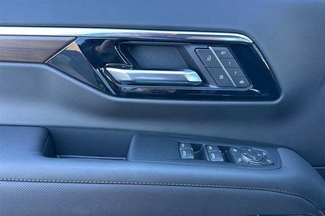 New 2026 Chevrolet Tahoe High Country image 11