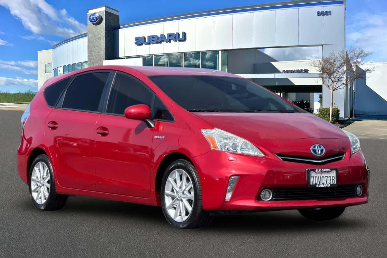 Used 2014 Toyota Prius V Five FWD image 6