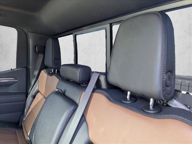 Used 2026 Chevrolet Silverado 1500 High Country w/ High Country Premium Package AWD/4WD image 15