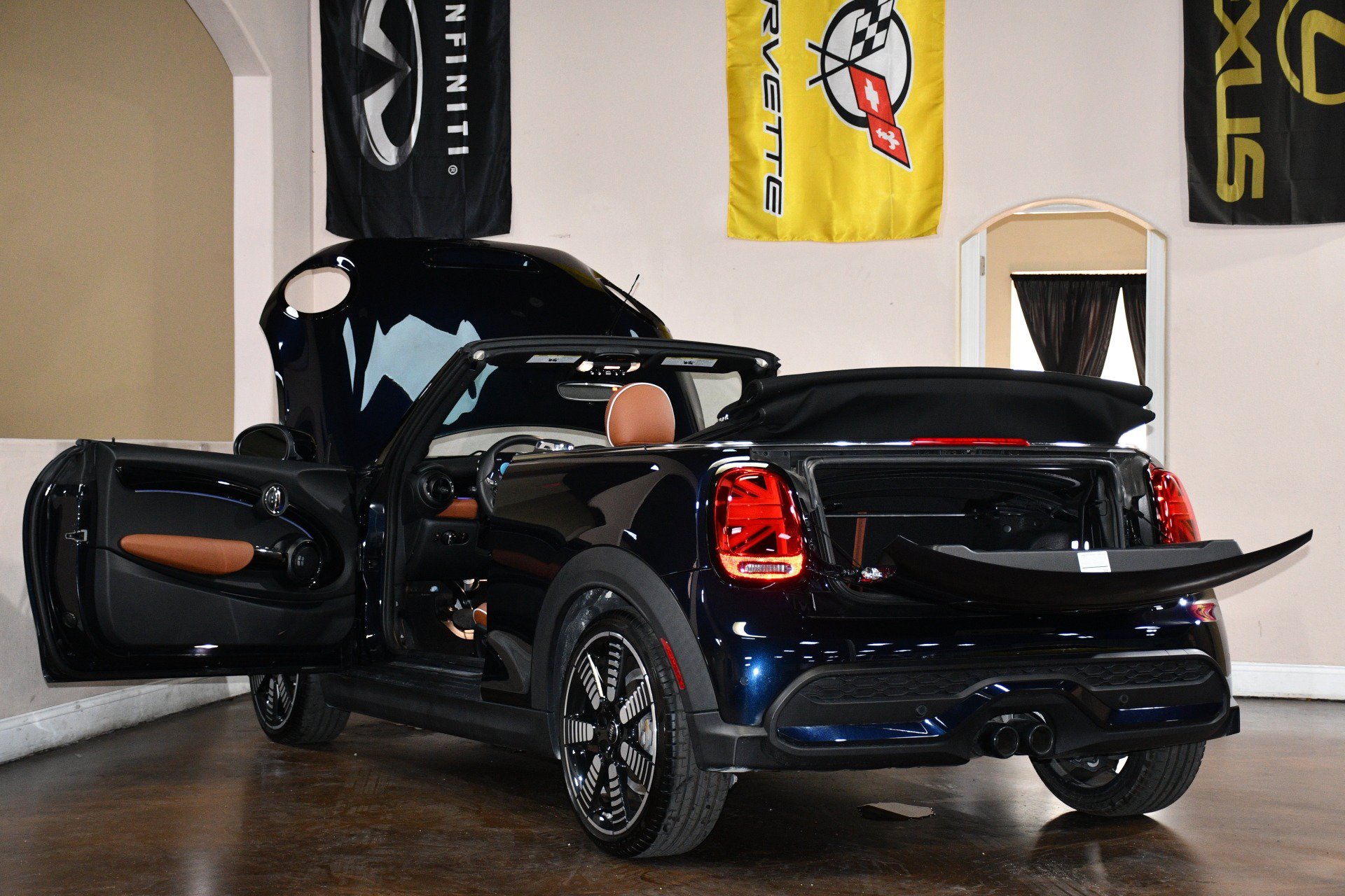 Used 2023 MINI Cooper S FWD image 92
